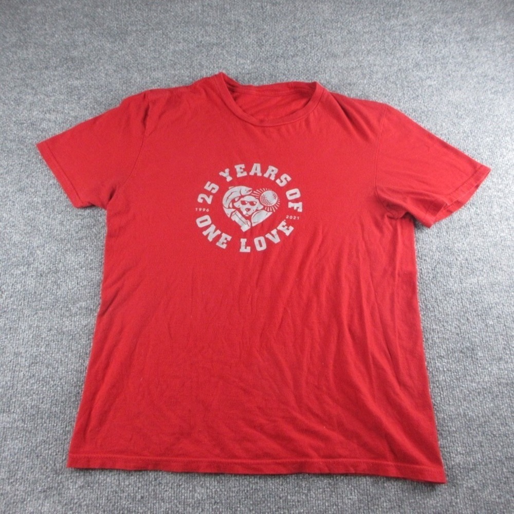Raising Canes Shirt Adult M Red 25 Years One Love Dog Tee Employee Crew Mens